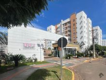 Liv - rico em armários