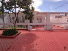 Casa comercial