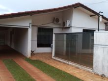 Casa situada em região valorizada