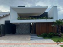 Casa térrea moderna no Alphaville IV