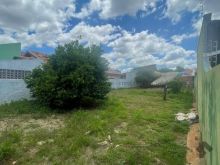 Terreno em rua comercial