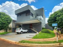 Villas Park - excelente sobrado com 3 suítes amplas