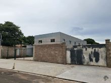 Galpão em fase final de acabamento