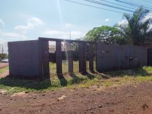 Casas com 2 terrenos