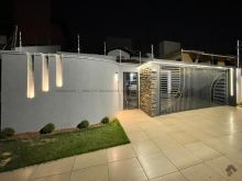 Incrível sobrado próximo ao shopping Campo Grande