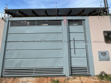 Casa com 2 quartos - bairro Nova Campo Grande