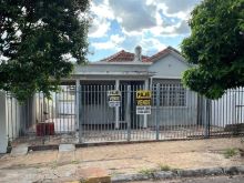 Casa - excelente localização no centro