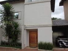 Triplex no condomínio San Pietro
