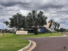 Oportunidade - frente às quadras de tênis - Damha IV