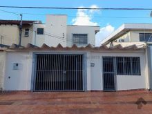 Sobrado Santa Fé com salão na frente