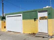 Salão comercial com casa de 3 quartos