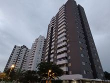 Apartamento rico em planejados no condomínio Yes