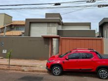 Rica em armários - usina fotovoltaica e piscina