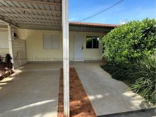 Casa reformada - Village Parati