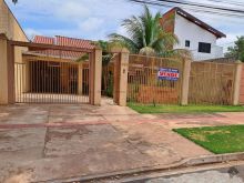 Abaixou o preço - 2 casas no mesmo terreno