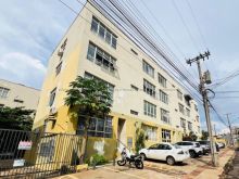 Ponto comercial com 1 quarto e 1 banheiro