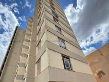 Apartamento reformado no Edifício Antares