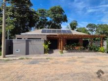 Casa nova de alto padrão no Solar dos Lagos