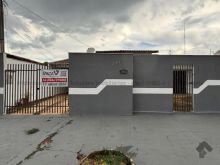 Casa com ampla área de lazer