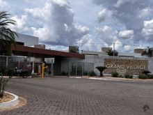 Sobrado no condomínio Grand Village