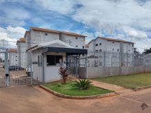 Apartamento na Vila São Jorge da Lagoa