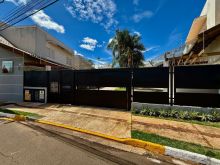Sobrado em condomínio no Serra Nevada - Chácara Cachoeira