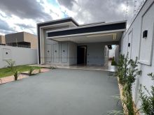 Lindo imóvel com 3 quartos - suíte - gourmet e piscina