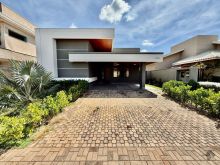 Casa completa de armários planejados no Alphaville I