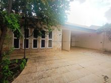 Excelente casa - cômodos amplos - área gourmet e piscina