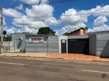 Oportunidade - casa com anexo comercial