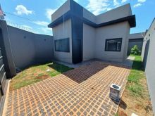 1 suíte - 1 quarto com segurança e quintal