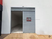 Salão comercial no Jardim Nashville