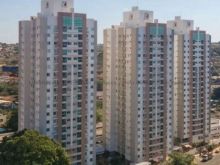 Apartamento porteira fechada - último andar