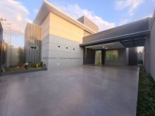 Casa nova - alto padrão de acabamento - lindo projeto