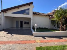 3 quartos sendo 1 suíte - escritório - piscina - fotovoltaica