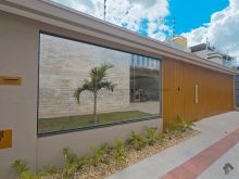 Luxuosa casa térrea com 3 suítes - Vila do Polonês