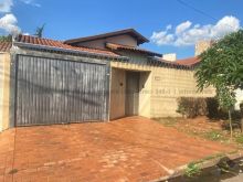 Casa espaçosa - Carandá Bosque
