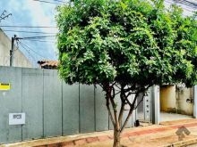 Casa com piscina - energia solar - suíte - 02 quartos