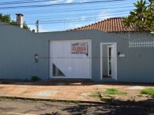 02 dormitórios sendo 1 suíte - churrasqueira - garagem coberta