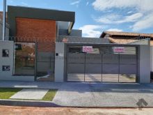 Magnífica - 3 suítes com planejados e piscina