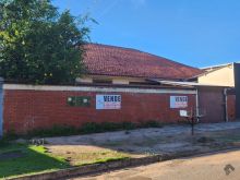 Casa de laje no Centro - 840 m² de terreno