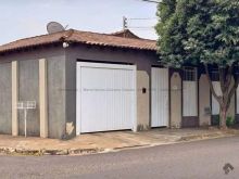 Casa espaçosa em laje