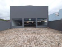 Salão comercial na Vila Donária