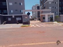 Lindo apartamento no condomínio Villas de Castilla III