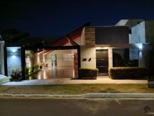 Belíssimo imóvel rico em planejados no Rita Vieira