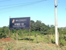 Área de 1.843,89m² no Centenário