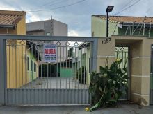 Casa com 1 quarto em condomínio