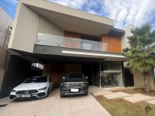 Lindo sobrado - acabamento diferenciado