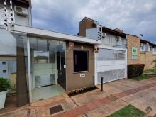 Sobrado no condomínio Villagio Siena