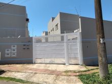 Excelente sobrado em condomínio bem localizado